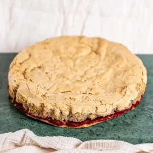 Walnut Meringue Cake